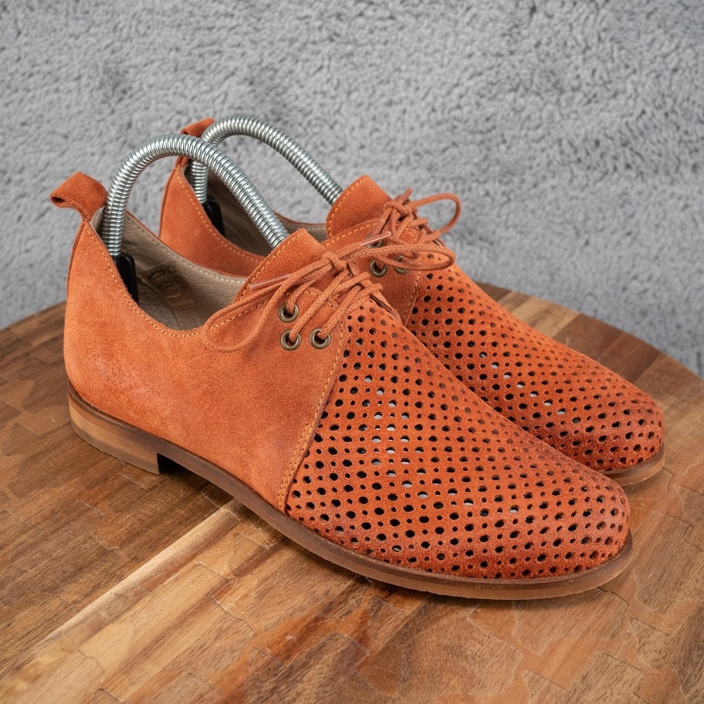 Casta Filmm Derby Shoes Womens US 6.5-7 Rust Brown‎ Perforated  Lace Up Loafers